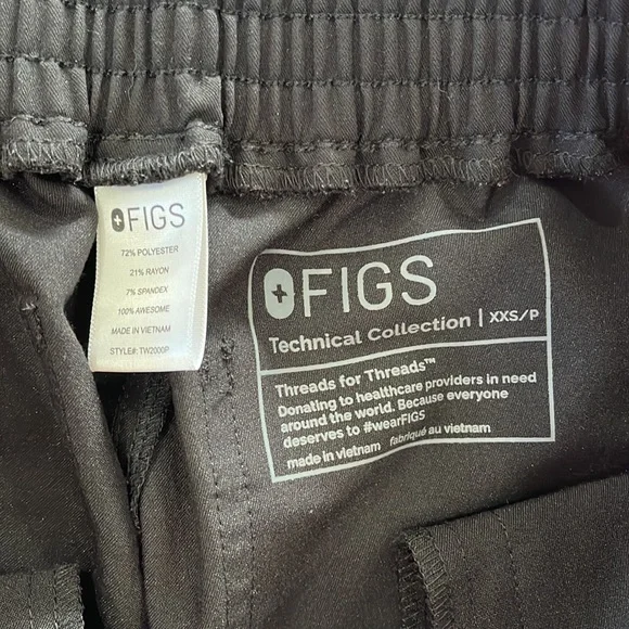 FIGS Pants - Picture 16 of 16
